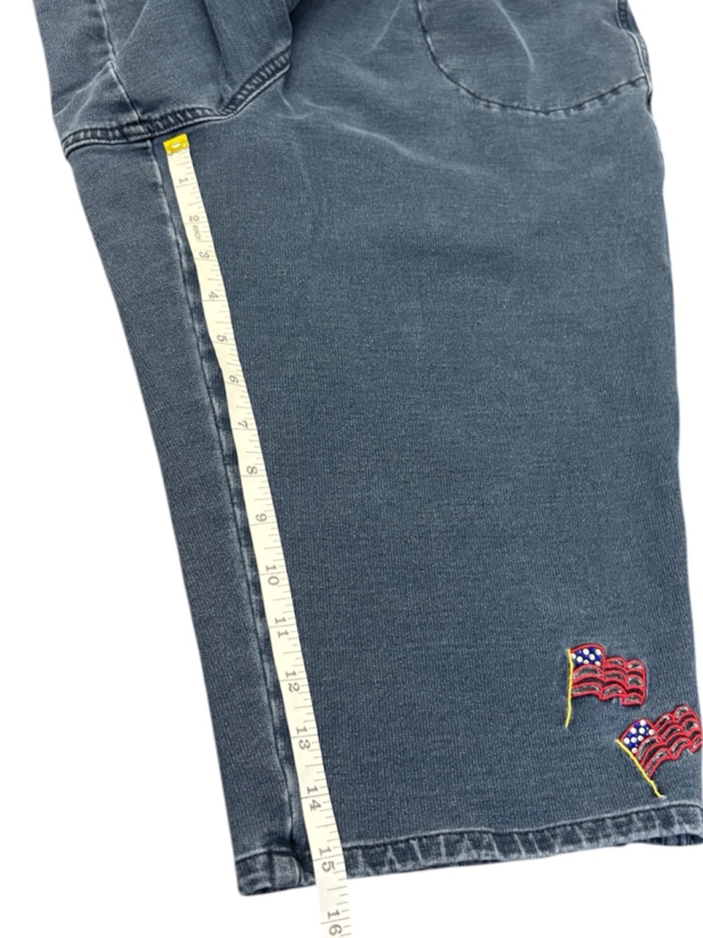 Quacker Factory Jeans Cropped Dream Jeannes American Flags Rhinestone Heart - Picture 12 of 12